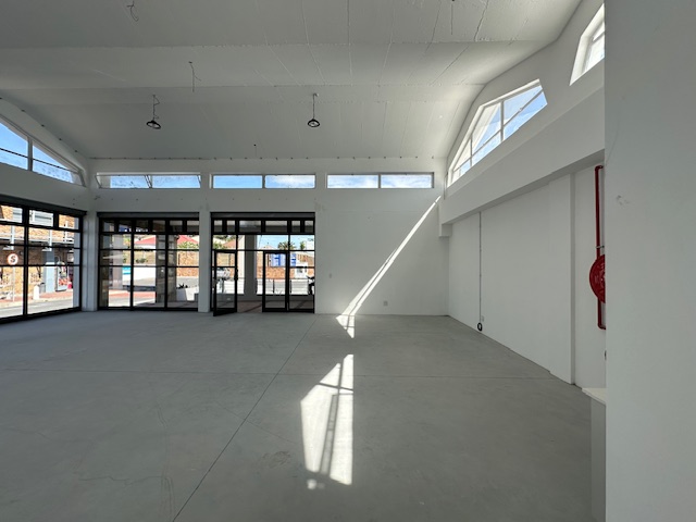 To Let commercial Property for Rent in Maitland Western Cape